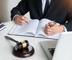 مردم در پیچ‌وخم مسائل حقوقی تنها مانده‌اند؛ چرا پاسخ روشن وجود ندارد؟