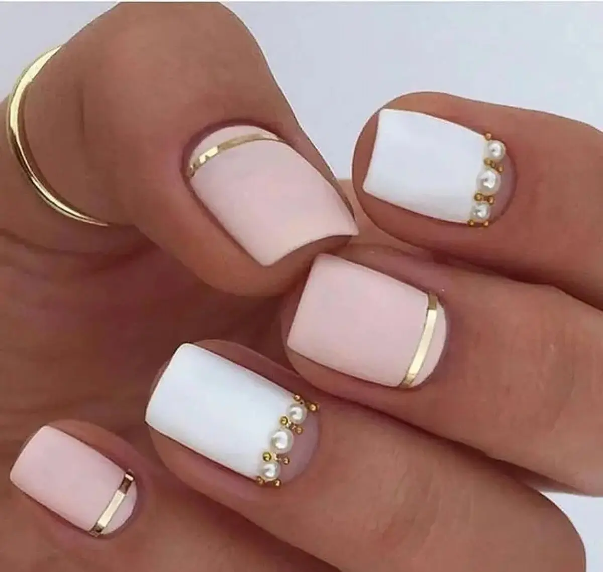لاک ناخن کوتاه