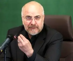 عکس متفاوت قالیباف در کنار نوه خود 