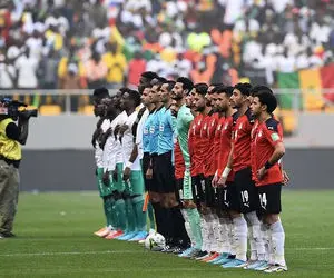 احتمال تکرار بازی مصر – سنگال؛ لیزر اندازی دردسرساز می شود؟!