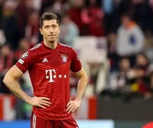 بایرن مونیخ ستاره لهستانی را غیرقابل فروش نمی‌داند!