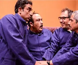 سکانس شاد/تو پشت صحنه در حاشیه از دست کعنتم لکن سیامک پشتشو میکنه تو جلو خندشو بگیره 