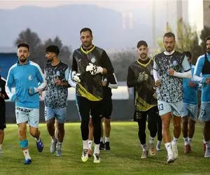 بازگشت ستاره متعصب به تمرین استقلال!