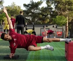 آخرین اخبار از اردوی پرسپولیس؛ وحید امیری در دوراهی پرسپولیس و وداع