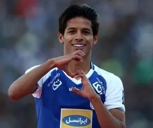 مهدی قائدی و همسرش دست در دست هم + عکس