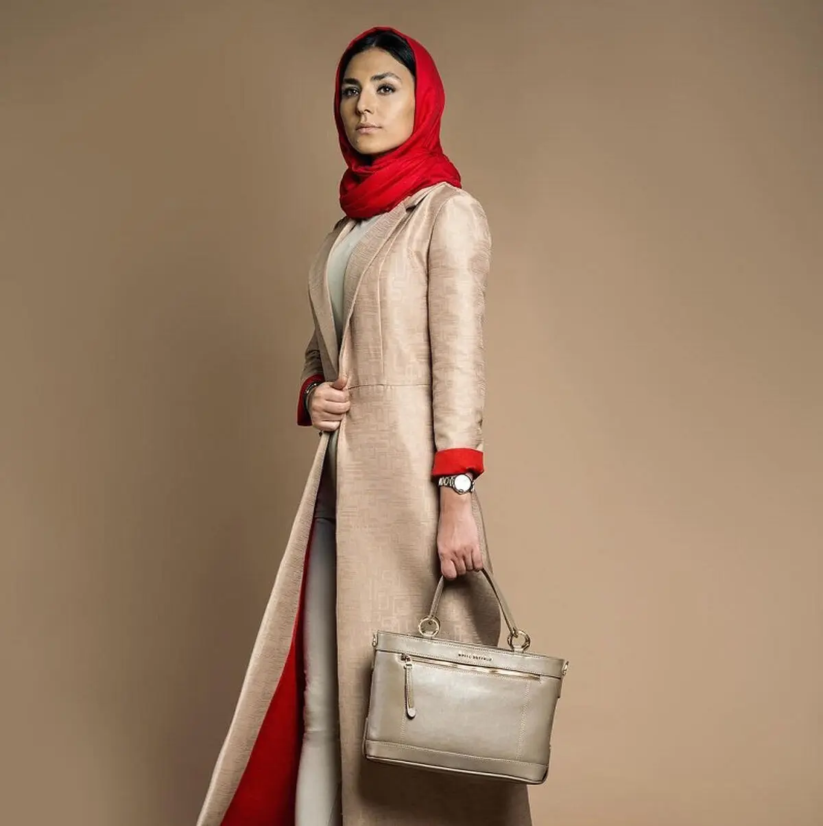 هدی زین العابدین در اکران دست انداز
