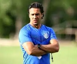 فرهاد مجیدی به دنبال 2 استقلالی!