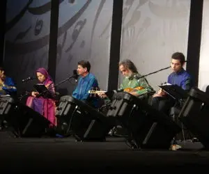 آواز اصیل؛ اجرای پر ثدرت استاد محمدرضا شجریان در سالن شیخ راشد دبی همه رو میخکوب کرد