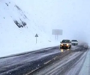 (ویدیو) جاده چالوس سفیدپوش شد 