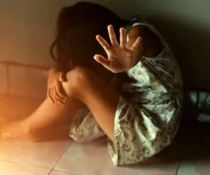 آزار جنسی هلیا دختر 7 ساله اهل پاوه؛ متجاوز پست همسایه شون بود!