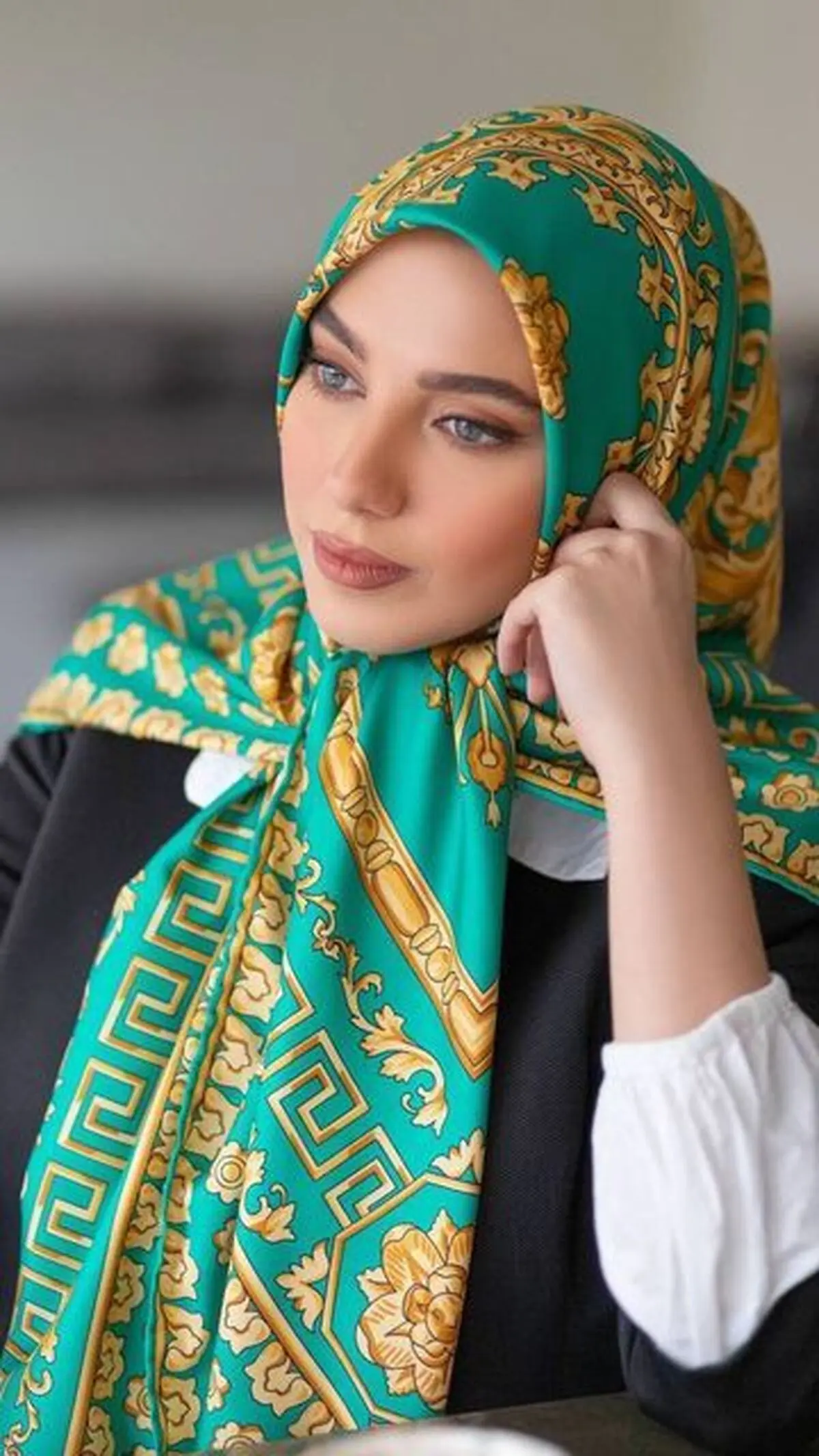 شال و روسری 1403