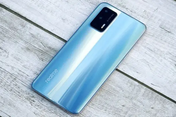 Realme GT 2 Pro's key specs confirmed by AnTuTu