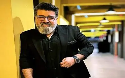 آواز قدیمی؛ خواننده ها زدن تو کار خوندن آهنگای اونور آبی یغمایی عجیب قشنگ اجرا کرد