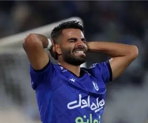 (ویدیو) اشک‌های مدافع استقلال بعد از برد بند نمی‌آمد!