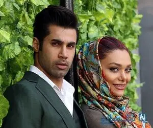 عکس لو رفته از بوسه های محسن فروزان و همسرش