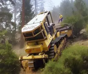 تجهیزات سنگین / اشتباهات مرگباری که اپراتور بیل مکانیکی از آن جان سالم به در برد