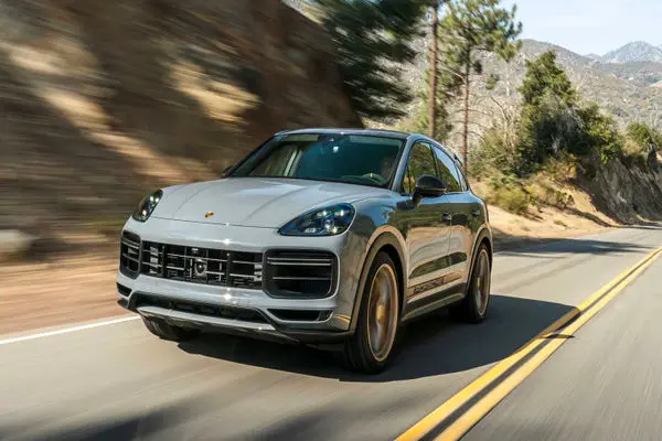 Porsche Three-Row SUV Rumor Turns Into Speculative Rendering