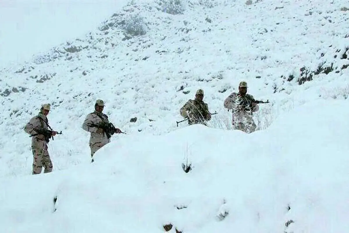 (عکس) شهادت سروان رحیم مجیدی‌مهر در بانه بر اثر برف و سرما