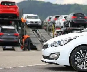 حکم مجلس برای خودروهای وارداتی در مناطق آزاد چیست؟