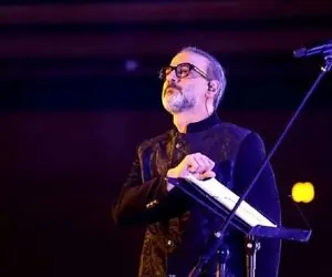 آواز اصیل؛ غوغای علیرضا قربانی در تالار یونسکوی پاریس