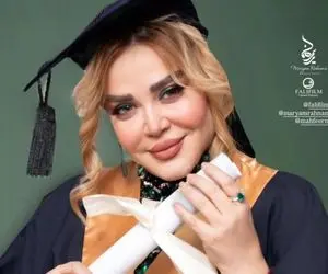 (ویدئو) بهاره رهنما با تیپ مجلسی مدرک دکتری گرفت!