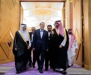 اهداف سفر لاریجانی به ریاض و تحولات نشست دوحه