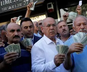 قیمت دلار امروز شنبه 19 مهر 1404؛ دلر دنده عقب گرفت