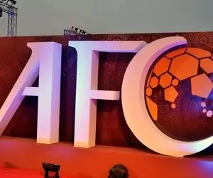 هشدار AFC به وزارت ورزش: استقلال یا پرسپولیس را رها کنید!
