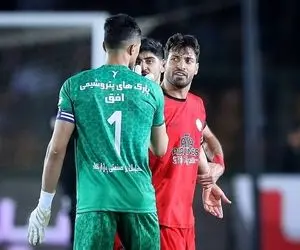 (عکس) هیس شجاع خلیل زاده و درگیری با حسینی!