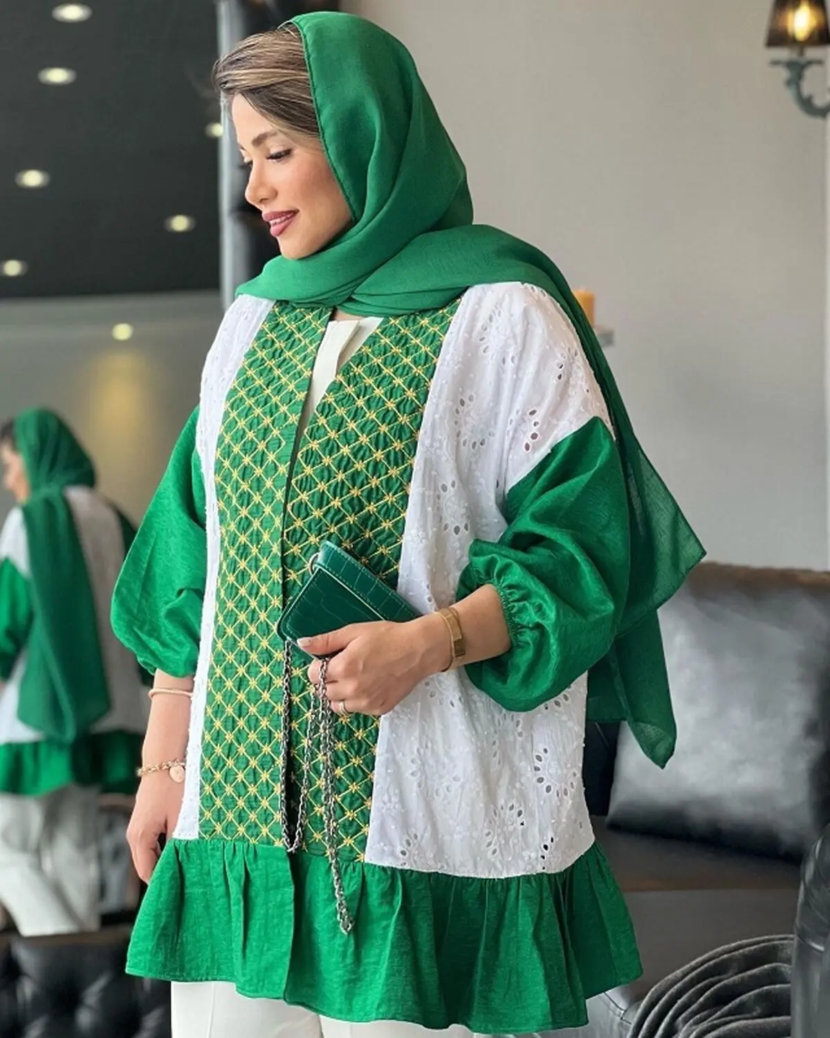 مانتو سفید