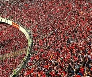 اعتراضِ پرسپولیس در پی محرومیتِ هواداران