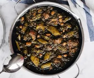 آشپزی حرفه ای؛ طرز تهیه خورشت کرفس خوشمزه با همه نکات و ترفند های لعاب دار شدنش