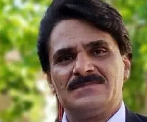 آواز اصیل؛ آخرین آهنگ مرحوم سجاد رزمجو شب قبل از مرگش لب خیابون جگرسوزانه با اشک خوند