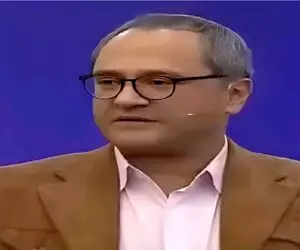 سکانس خندان؛ جناب خان به رامبد جوان میگه وضع حمل کردی ملت روده برن