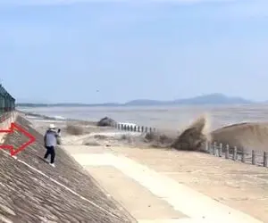 معماری طبیعت؛ میگن ضرر به مال برسه به جون نه سیل بنده خدا رو نکشت ولی بد ضرر زد بهش