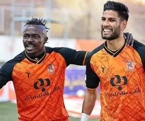 هافبک موردنظر استقلال پیشنهاد این تیم را رد کرد!