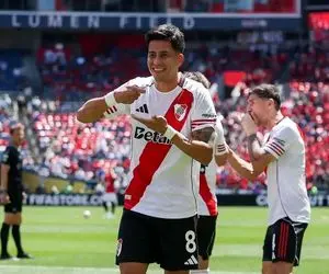 ریورپلاته با قدرت شروع کرد؛ شکست اوراوا در گام نخست