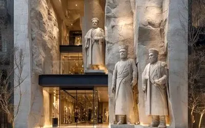 تخت جمشید پاساژ شد؛ معماری خلاقانه ورودی این فروشگاه به سبک هخامنشیان جولان داد