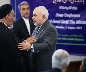 ماتم بزرگ ظریف در سوگ  «استاد انسانیت و اخلاق» حاج سید محمود دعایی