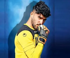 (عکس) ژست جالب عابدزاده بعد از کامبک سوژه شد! 