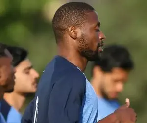 مهاجم خارجی استقلال به بازی با هوادار می‌رسد