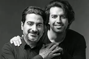 آواز همایونی؛ همایون شجریان می خونه برقص بسان چرخ دوار سالن بپا می خیزه