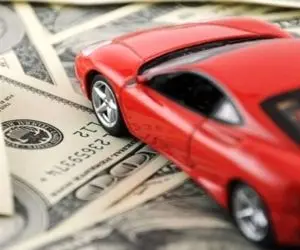 بازار ارز و خودرو زیر سایه بودجه؛ قیمت ها کاهش می یابد؟