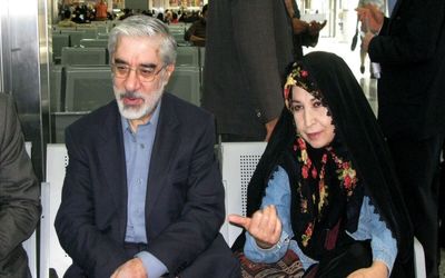 (عکس) اطلاع‌رسانی دختر میرحسین موسوی درباره بیماری پدرش 