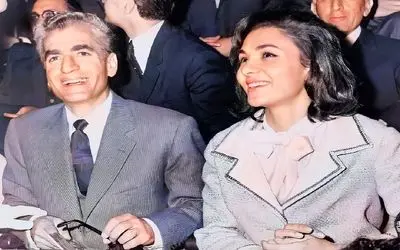 سفر به ایام قدیم ندیم؛ دست به سینه شدن شاه خودبرتربین از سخنرانی فرح پهلوی