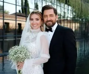 معماری خلاقانه؛ قسمت ناهارخوری خونه مینا مختاری بینظیره ویو کوه و شهر با غذا چه بچسبه