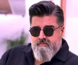 آواز جگرسوز؛ مهدی یغمایی سرمزار برادرش چه آواز تلخی میخونه درموندگیش دلت رو ریش میکنه