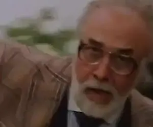 آواز شاد؛ حرکات موزون و پایکوبی رضا عطاران با معجونی که آهنگ آوآوآو صادق بوقی گذاشتن