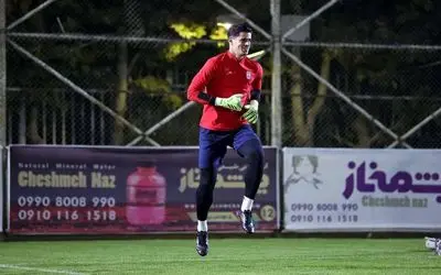 رقابت گلر پرسپولیس با دو رقیب قدر برای تثبیت جایگاه در ترکیب اصلی قلعه نویی!