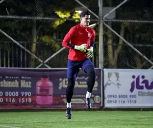 رقابت گلر پرسپولیس با دو رقیب قدر برای تثبیت جایگاه در ترکیب اصلی قلعه نویی!